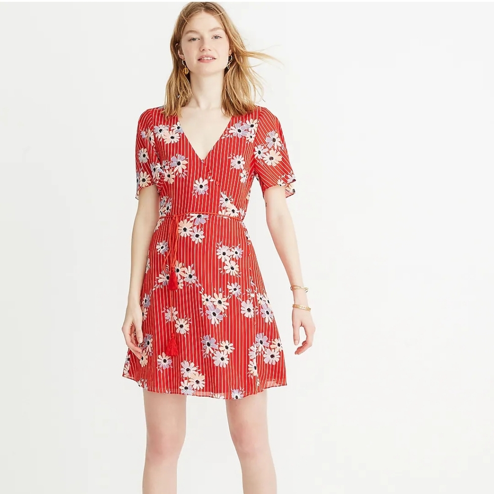 Madewell Red Button-Wrap Dress in Daisy Society size 8